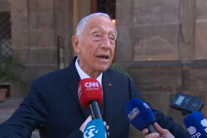 Marcelo Rebelo de Sousa reunido com Papa Leão XIV no Vaticano 