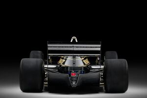 Lotus 98T, carro de Senna, à venda por 12 milhões