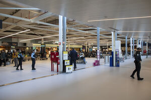 As instalações no aeroporto de Lisboa para estrangeiros que pedem asilo são insuficientes.