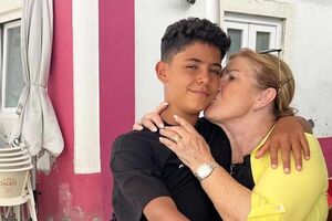 Dolores Aveiro; Cristianinho