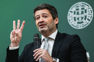 Autarcas do Chega contratam eleitos do partido em Entroncamento, Loures, Almada e Lisboa