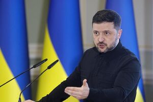 Zelensky afasta altos funcionários dos serviços de informações na Ucrânia