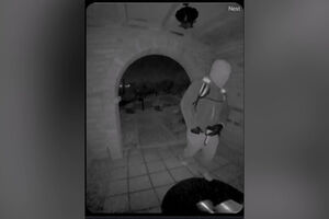 FBI divulga as primeiras imagens de videovigilância no caso do desaparecimento de Nancy Guthrie