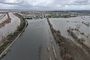 A linha do Norte tem os carris submersos no Nó de Alfarelos, em Montemor-o-Velho