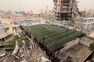 Futebol é motivo de alegria em plena Faixa de Gaza devastada pela guerra