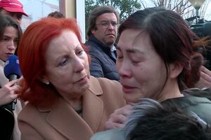 A ministra numa das saídas junto das populações