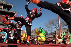 Pequim celebra Ano Novo Lunar com danças tradicionais e templos cheios 