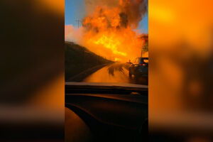 O momento em que camião com gás explode no Chile. Há quatro mortos e 17 feridos   