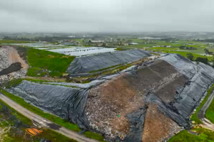 Repórter Sábado: Descargas descontroladas de água potencialmente contaminada do ecoparque de Palmela destroem vida a centenas de famílias 