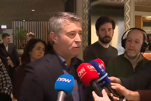 Luís Neves “é uma personalidade forte num Governo frágil”, diz José Luís Carneiro 