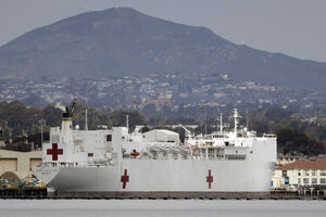 Navio-hospital USNS Mercy