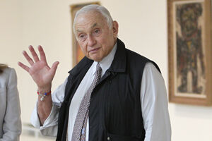 Ex-CEO da Victoria's Secret, Les Wexner