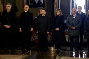 Líderes europeus marcam presença na cerimónia em memória das vítimas da guerra na Ucrânia