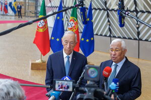 Costa elogia Seguro, destacando seu papel no Parlamento Europeu
