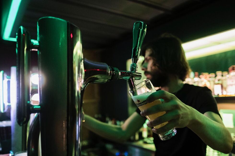 Heineken dispensa entre cinco e seis mil trabalhadores