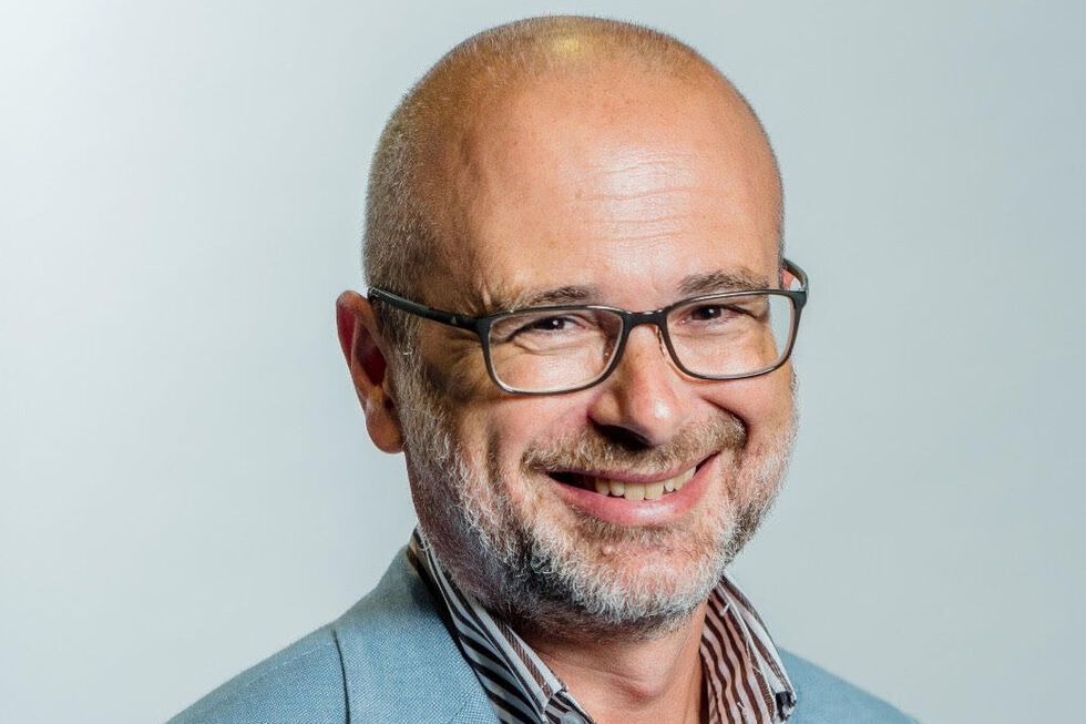 Francisco Miranda Rodrigues lança livro sobre mitos da psicologia