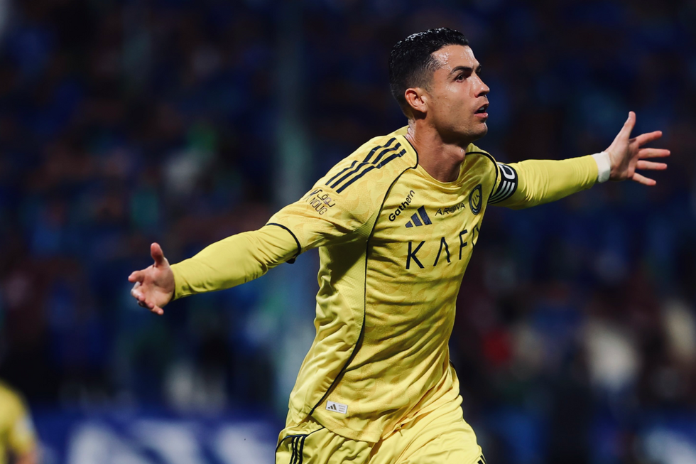 Cristiano Ronaldo marca no regresso aos relvados