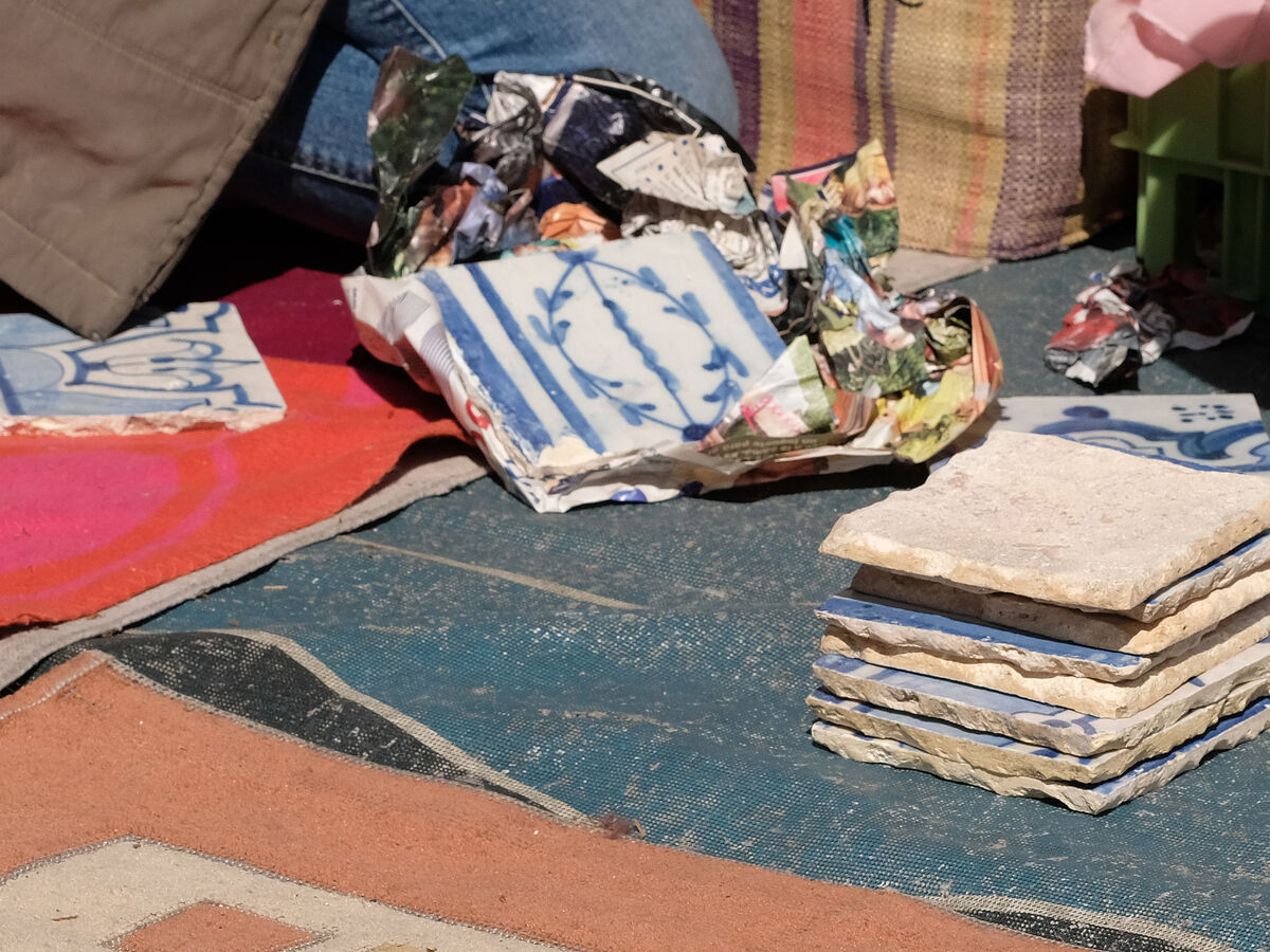 Feira da Ladra: aqui vendem-se azulejos roubados
