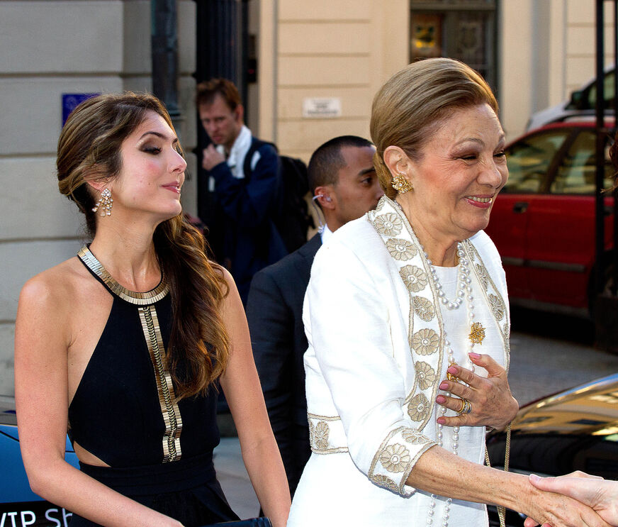 A Imperatriz Farah Pahlavi e Noor Pahlavi num evento