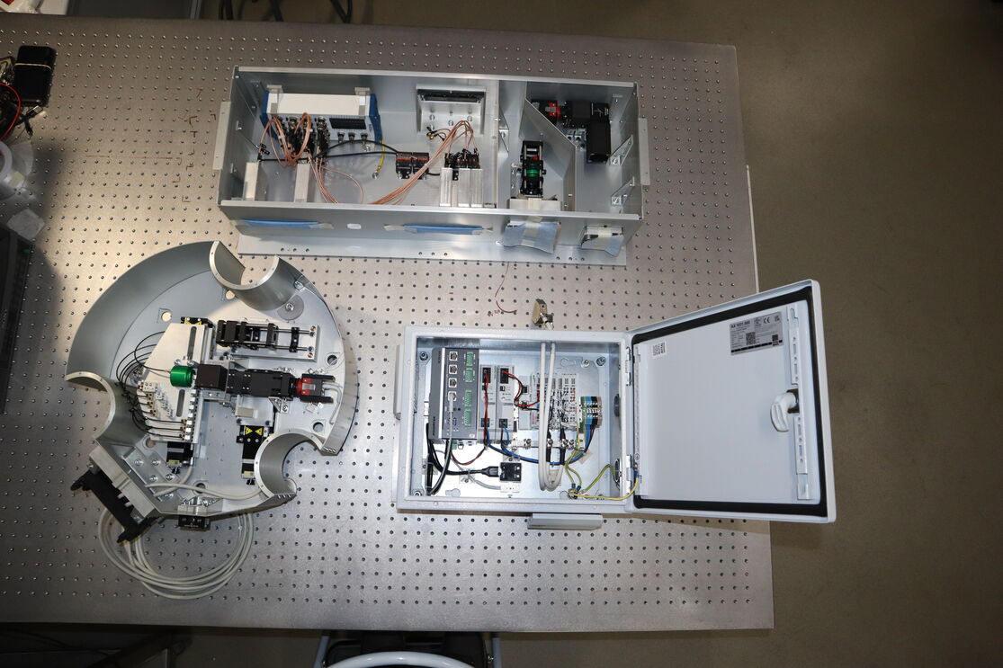 Foi desenvolvido pela Faculdade de Ciências da Universidade de Lisboa e pelo Centro de Astronomia da Universidade do Porto