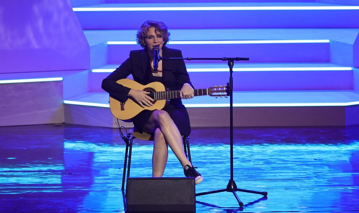 Luísa Sobral dará um concerto na Feira do Livro de Évora