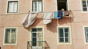 <![CDATA[ Habitação: Governo encurta para dois meses prazo dos despejos por rendas em atraso ]]>