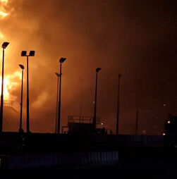 Ataque iraniano provoca incêndio em depósito de combustível no Bahrein