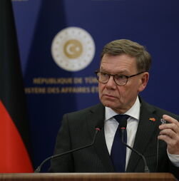 Alemanha recusa apelo de Trump para garantir segurança no Estreito de Ormuz