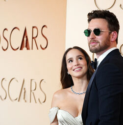 De Alba Batista a Demi Moore, veja os looks que marcaram a passadeira vermelha dos Óscares