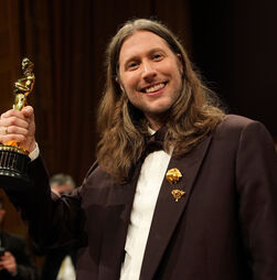 Quem é Ludwig Göransson, o compositor sueco que mistura géneros musicais e já ganhou três Óscares?