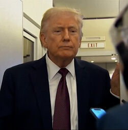 Trump exige que países se juntem para policiar Estreito de Ormuz