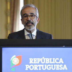 Irão: Rangel descarta qualquer envolvimento militar de Portugal no estreito de Ormuz