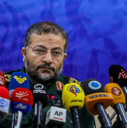 Irão: Guarda Revolucionária confirma morte de líder da milícia Basij