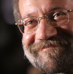 Irão: República Islâmica confirma e promete vingar morte de Larijani