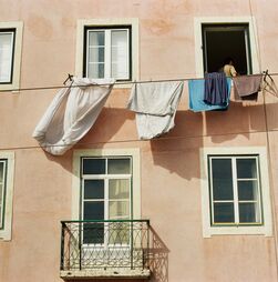 Jovens ficaram com 58% do novo crédito para casa própria em 2025