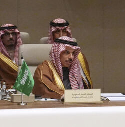 Irão: Arábia Saudita ameaça com resposta militar por paciência ter limites