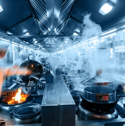 Queimaduras de 2º grau, pontapés e pratos atirados à cabeça: as queixas de quem trabalha na restauração