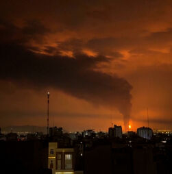 Irão intensifica ataques a instalações energéticas. O que está em causa e que impactos esperar? 