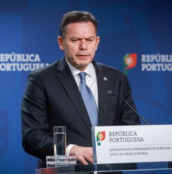 Montenegro garante estar empenhado em nomear rapidamente novo diretor da PJ