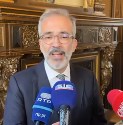 Paulo Rangel defende que Portugal 'não acompanhou nem subscreveu' guerra no Irão