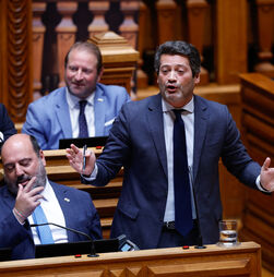 Chega quer movimento Antifa classificado como terrorista