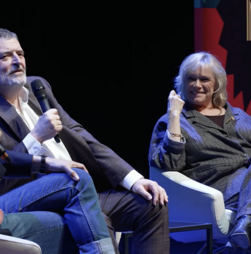 Criadores da série 'Sherlock' anunciam novo projeto em conjunto para televisão