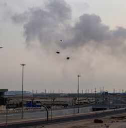 Ataques aos Países do Golfo ficam sem resposta: 'Irão está a deixar a economia mundial refém”