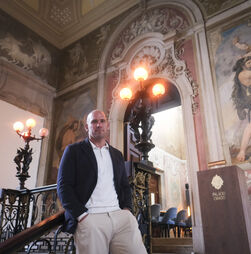 Palácio Chiado: condes, bailes e estrelas de Hollywood 