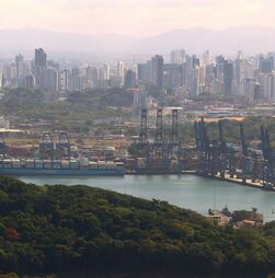 Irão: Crise no Médio Oriente aumenta em 10% tráfego no Canal do Panamá