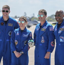 Quem são os astronautas que vão até à Lua?