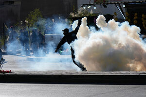 Protestos em frente à embaixada dos EUA em Bagdade 