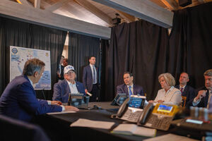 Donald Trump, John Ratcliffe, Marco Rubio e Susie Wiles em Mar-a-Lago durante a Operação Epic Fury