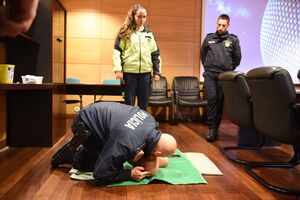 INEM sob suspeita: auditoria deteta pagamentos ilegais a dirigentes por formação