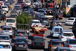 Longas filas de trânsito com famílias a tentar fugir do sul do Líbano após ataques israelitas